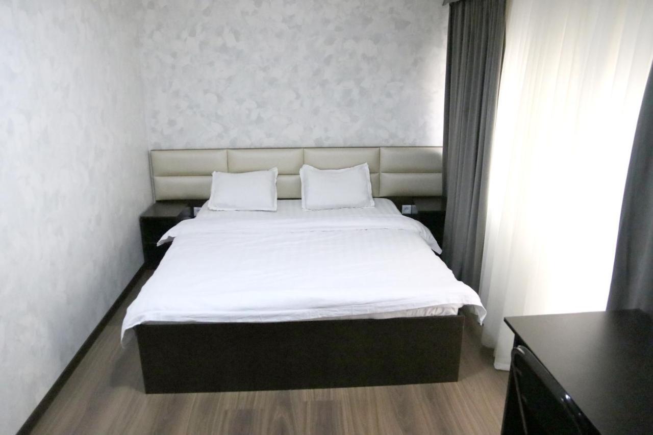 Orion Hotel タシュケント エクステリア 写真