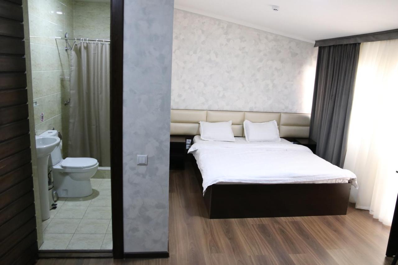 Orion Hotel タシュケント エクステリア 写真